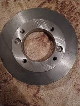 Príruba na sústruh.