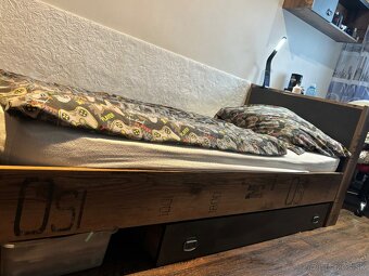 Posteľ s roštom FARGO +ulozny priestror pod postel