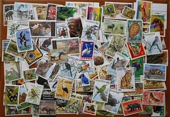 Známky 100ks - fauna 20