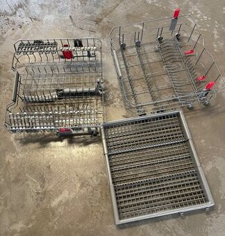 Náhradné diely Whirlpool WIC 3C23 PEF