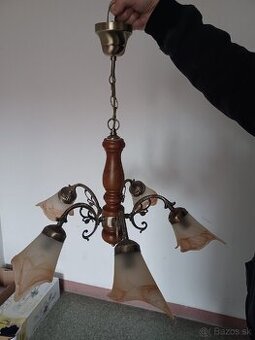 Rustikálny luster