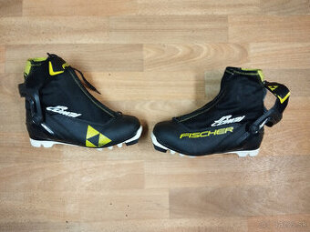 Predám detské JR topánky na bežky FISCHER JR COMBI EU-38.