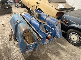 Hranaté blatníky Zetor 25 A/K