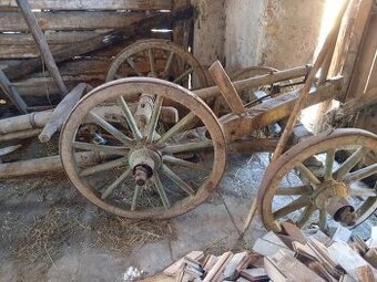 Predám starožitný drevený voz (materiál: jaseň) – obec Jasen