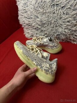 Adidas YEEZY Boost 380 'Alien' [size 39]