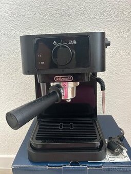 De'Longhi Stilosa pákový kávovar