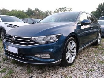 VW Passat Variant 2,0TDi 110kW (150k) r. 2022 - modrý