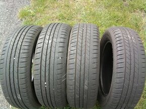 Predam letne pneu 185/65 R15