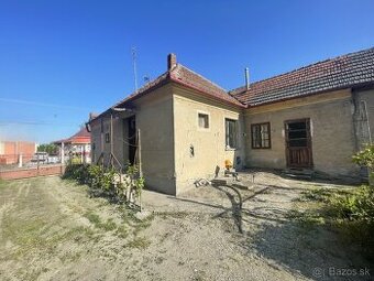 MH266- Na predaj zachovalý 3 izbový rodinný dom