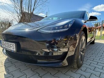Tesla Model 3 Long Range 75 kWh možný odpočet doh