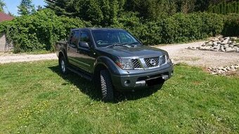 Nissan navara D40 2.5DCI