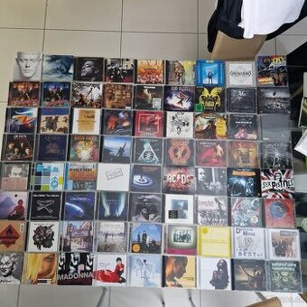 CD-čka...RAMMSTEIN,JETHRO TULL,AC/DC,CREMATORY,AEROSMITH,,,