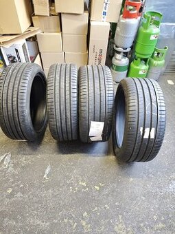 Letne jazdene Pirelii 275/40R19 + 245/45R19 runflat
