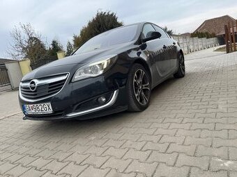 Opel Insignia - 1