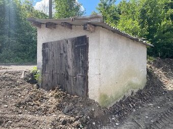 Prenájom garáže v Zádubní