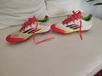 Adidas f50