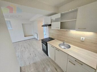 3 izbový byt Bánovce nad Bebravou /CENTRUM/ 57 m2/ S POZEMKO - 1