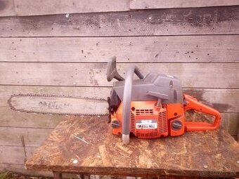 Motorová píla Oleo Mac 962