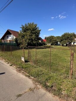 Stavebný pozemok Tovarné 800m2