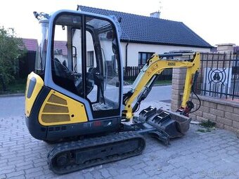 Bager na predaj – 1,8 t pásový bager