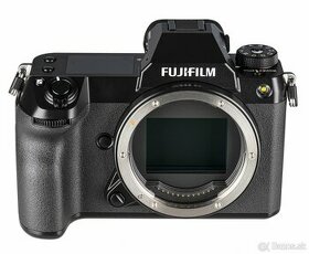 Fujifilm GFX 100s - 100 Mil. Pixel - stredoformat
