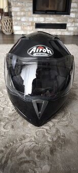 Prilba Airoh na motocykel