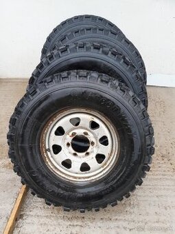 235/85r16
