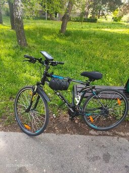 Predám 1mesiac starý krosový bicykel Kellys s cykl. prilbou