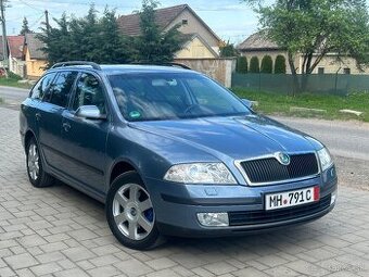 Skoda Octavia 2 Laura&Klement