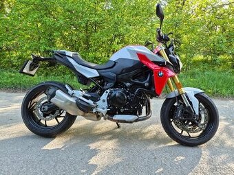 BMW F900R