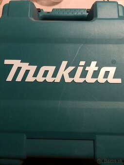 Akú Makita priklepovy skrutkovač