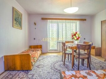 NA PREDAJ, 3 IZBOVÝ BYT, 70m2, WOLKEROVA, PREŠOV