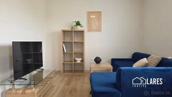 Prenájom 2 izbový byt/logia/plne zariadený/rekonš./Staré síd