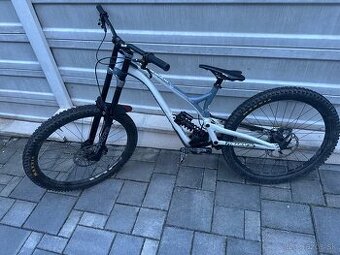 Commencal DH Supreme 2020