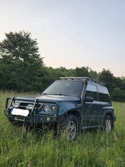 Santana 300 Suzuki vitara