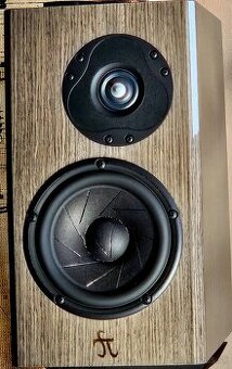 High-end reproduktory