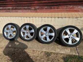5x112 R17 + 225/45R17 Skoda