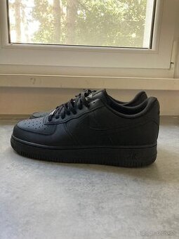 Nike Air Force 1 Black