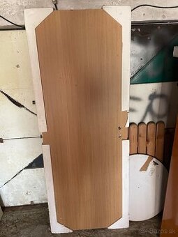 NOVÉ Dvere 90cm Pravé