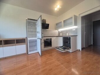 Prenajmem 1- izbový byt s balkónom na ulici Východná