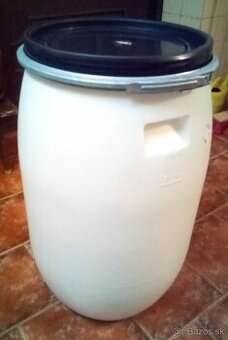 Plastové sudy na kvas