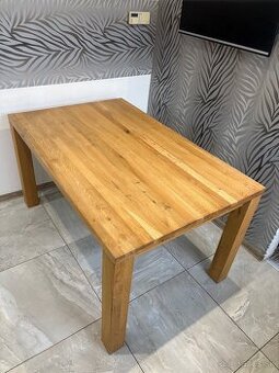 Kuchynský stôl- masív