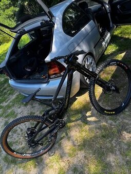 Canyon Sender Karbón