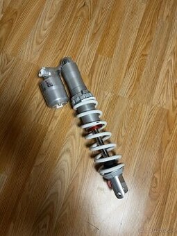 Nový zadný tlmič Husqvarna KTM GasGas 2025