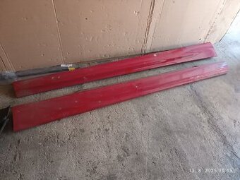 BMW e90/91 predám prahy ,facelift