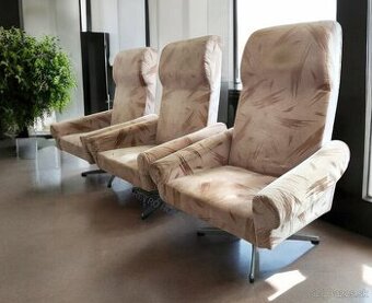 Retro otočné kreslá