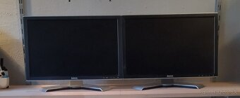 Monitory Dell Ultrasharp 2009Wt 2ks (+ PC Dell grátis)