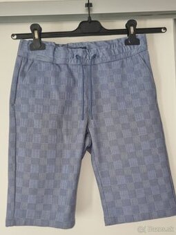 Veľ. 158 - elegantné kraťasy