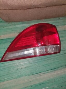 Zadne svetla Vw golf 5 variant