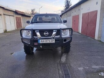 Nissan Navara d40